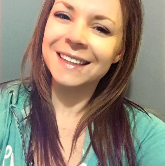 Meet your Posher, Randi - Picture 1 of 1